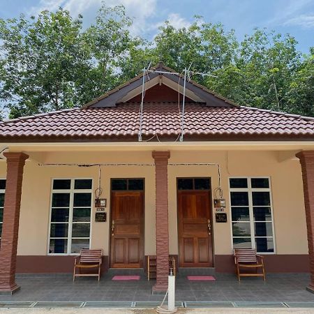 Nsjay Guest House Kampong Gong Balai Luaran gambar