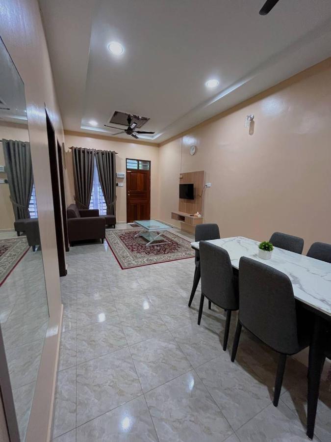 Nsjay Guest House Kampong Gong Balai Luaran gambar